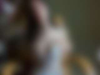 Live cam show with Emma - Slap on Camsoda
