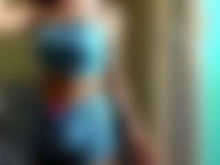 Live cam show with Emma - Tittyfuck on slutload
