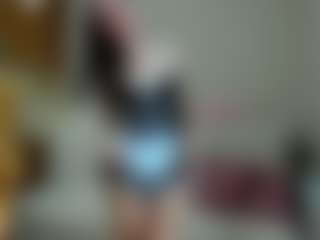 Live cam show with Emma - Smoke on Soda Cam