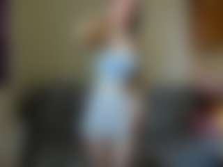 Live cam show with Emma - Doggy on CamwithHer