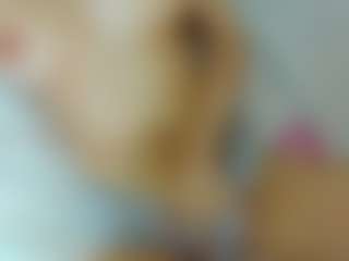 Live cam show with Emma - Sucking on CamwithHer