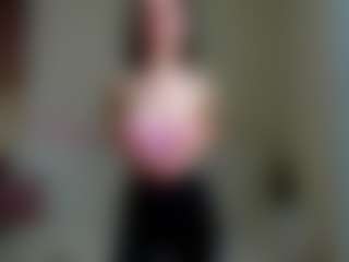 Live cam show with Emma - Ride on Camsoda