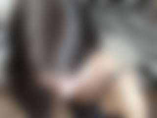 Live cam show with Emma - Sucking on Camsoda