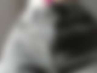 Live cam show with Emma - Sexydance on Soda Cam