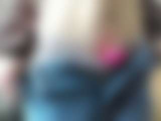 Live cam show with Emma - Sucking on crypto-cams