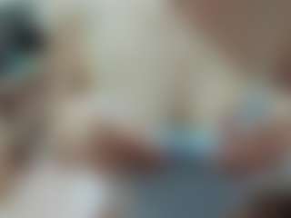 Live cam show with Emma - Doggy on SpankPalCams