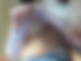 Live cam show with Emma - Camel Toe on Fit Hotties