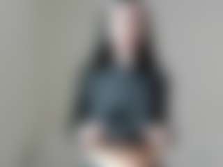 Emma's Live Sex Cam Show