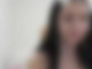 Live cam show with Emma - Ride on Streamer API