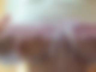 Live cam show with Emma - Ride on fuklive.com