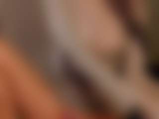SuzuSummer's Live Sex Cam Show