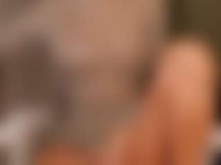 SuzuSummer's Live Sex Cam Show