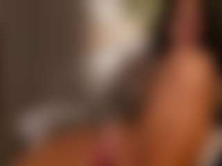 SuzuSummer's Live Sex Cam Show