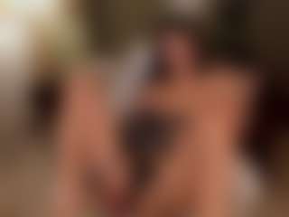 SuzuSummer's Live Sex Cam Show