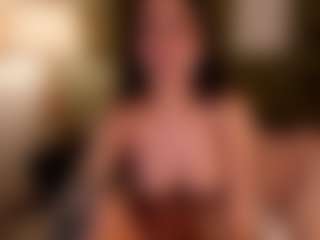 SuzuSummer's Live Sex Cam Show
