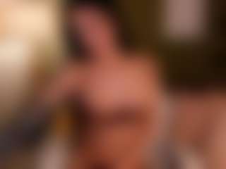 SuzuSummer's Live Sex Cam Show