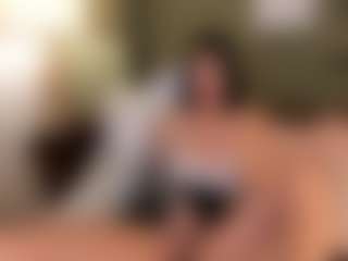 SuzuSummer's Live Sex Cam Show