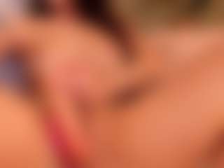 SuzuSummer's Live Sex Cam Show