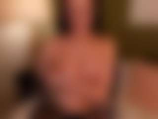 SuzuSummer's Live Sex Cam Show