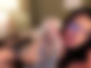 SuzuSummer's Live Sex Cam Show