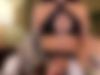 SuzuSummer's Live Sex Cam Show