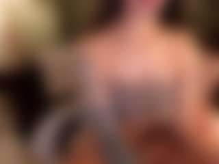 SuzuSummer's Live Sex Cam Show