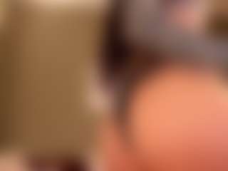 SuzuSummer's Live Sex Cam Show