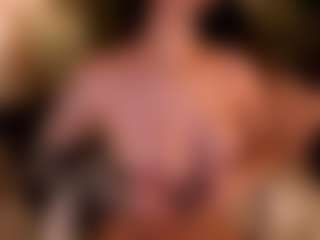 SuzuSummer's Live Sex Cam Show