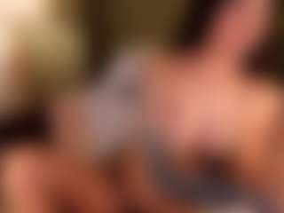 SuzuSummer's Live Sex Cam Show