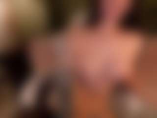 Live cam show with SuzuSummer - Brown Hair on Camsoda