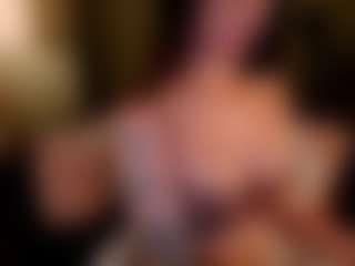 Live cam show with SuzuSummer - Athletic Amateur on Cam Slut