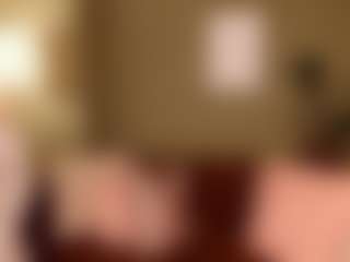 SuzuSummer's Live Sex Cam Show