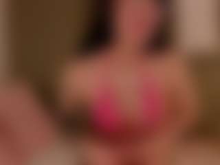 Live cam show with SuzuSummer - Squirt Toys on nudelive.tv