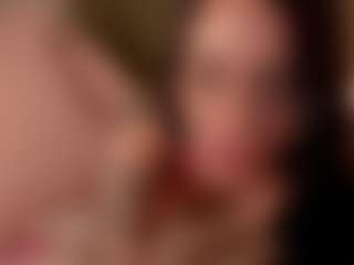 SuzuSummer's Live Sex Cam Show