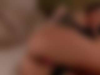 SuzuSummer's Live Sex Cam Show
