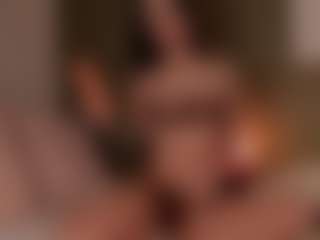 SuzuSummer's Live Sex Cam Show