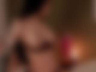 SuzuSummer's Live Sex Cam Show