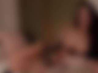 SuzuSummer's Live Sex Cam Show