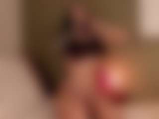 SuzuSummer's Live Sex Cam Show
