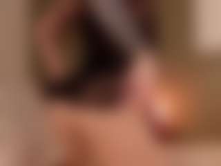 Live cam show with SuzuSummer - Tease on Camsoda