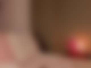 SuzuSummer's Live Sex Cam Show