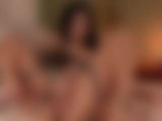 SuzuSummer's Live Sex Cam Show