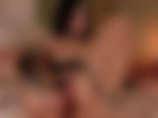 SuzuSummer's Live Sex Cam Show