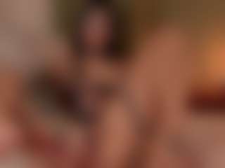 SuzuSummer's Live Sex Cam Show