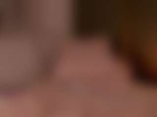 SuzuSummer's Live Sex Cam Show