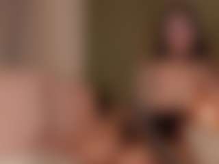SuzuSummer's Live Sex Cam Show