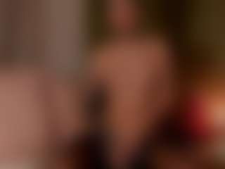 SuzuSummer's Live Sex Cam Show