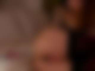 SuzuSummer's Live Sex Cam Show