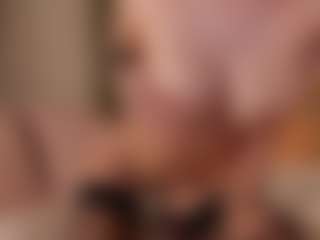 SuzuSummer's Live Sex Cam Show
