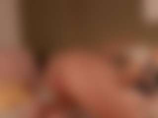 SuzuSummer's Live Sex Cam Show